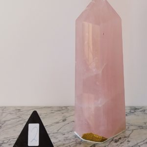Rózsakvarc kristály csúcs 2