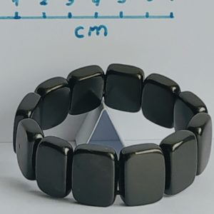 sungit shungite szungit Šungit shungit 순지트 Shungita  gumis négyzetlapos karkötő