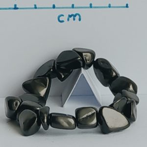 sungit shungite szungit Šungit shungit 순지트 Shungita szabálytalan forma gumis karkötő