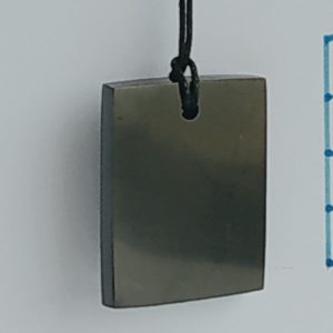 Sungit  sungit shungite szungit Šungit shungit 순지트 Shungita nagy négyzet medál / ezoékszer isteni erő és védelem